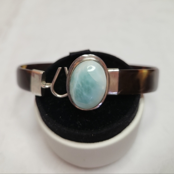 Sterling Silver Larimar Shell Bracelet - Picture 2 of 14